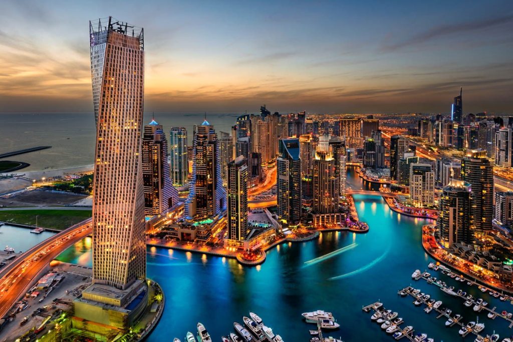 ehlitnyj-ehskort-za-granicu-v-dubaj